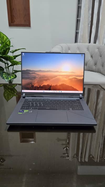 Gaming Laptop ASUS ROG Strix G16 i9 14th RTX 4070 32GB 1TB