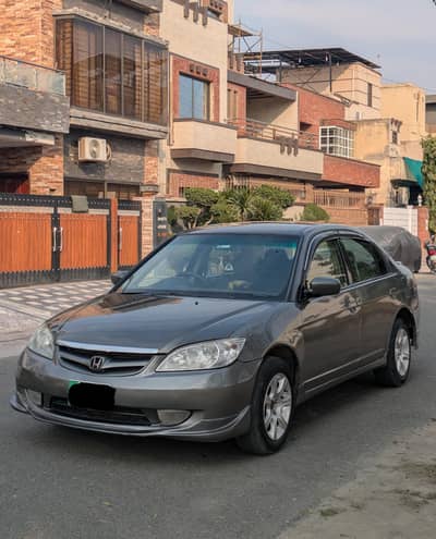 Honda civic 2005 Automatic