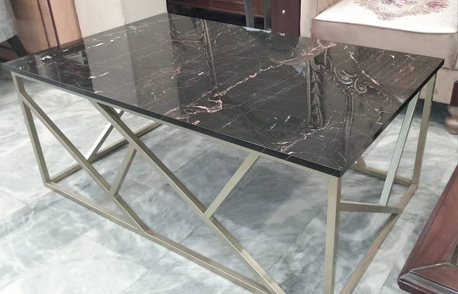 Center Table 0