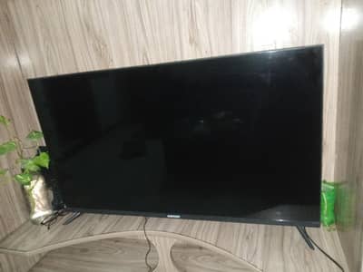 43 inches led in lish condition