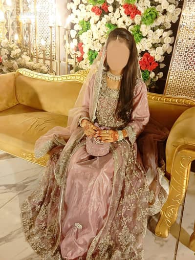 Elegant Bridal Walima Suit – Luxury Handwork | Perfect Condition