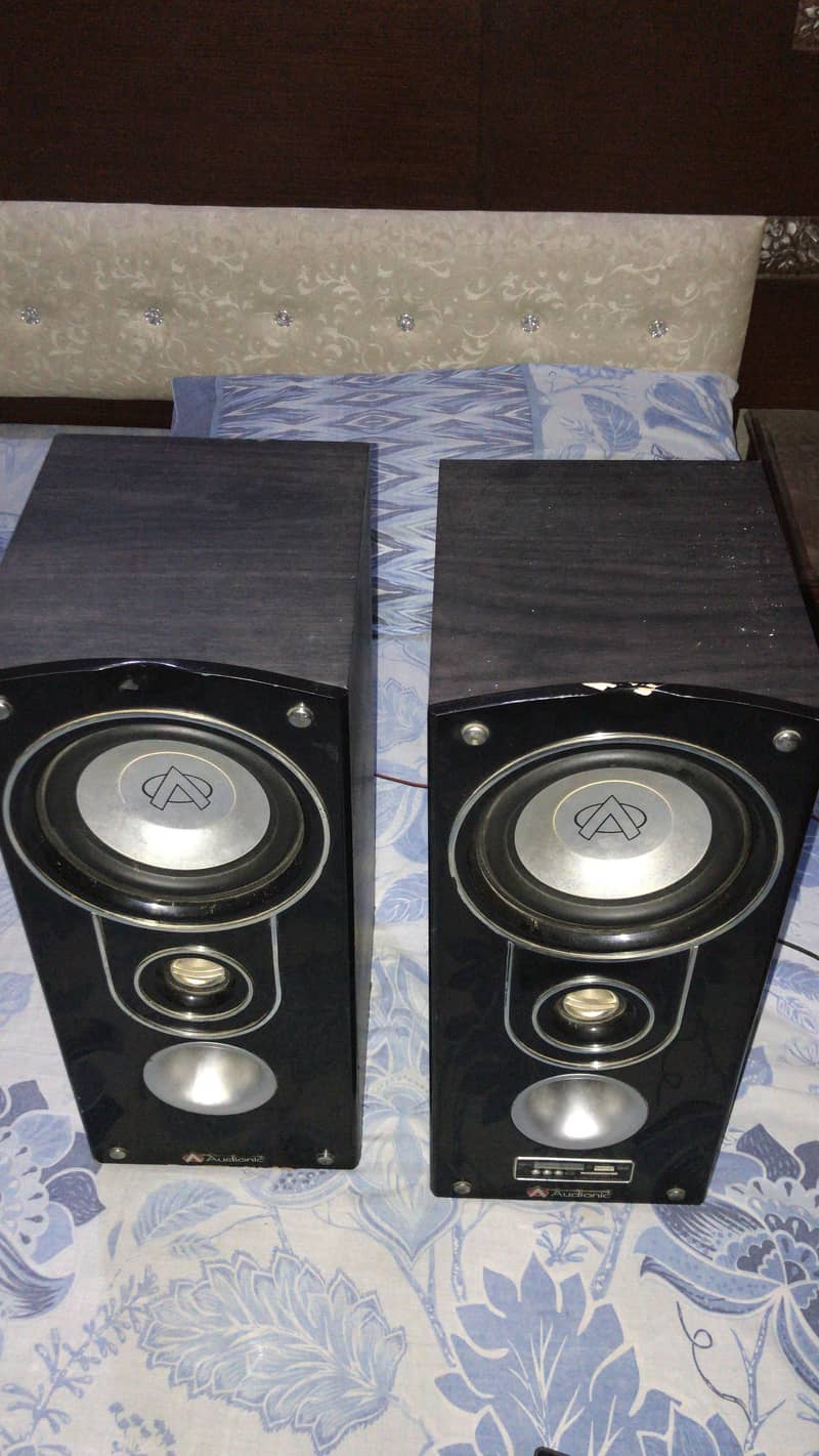 Audionic Multimedia Speakers 1