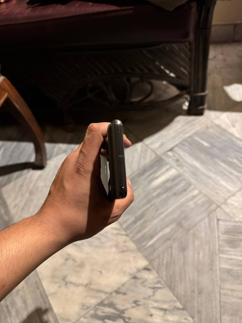 google pixel 8 pro 3