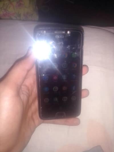 Moto e4 pta new phone
