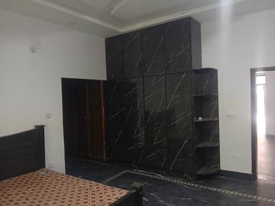 10 MARLA HOUSE FOR RENT IN WAPDA TOWN PHASE 1