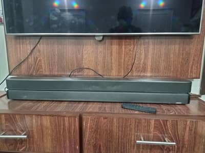JBL Soundbar with remote