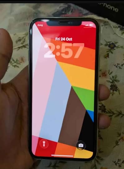 Iphone 11 pro with Box 64Gb