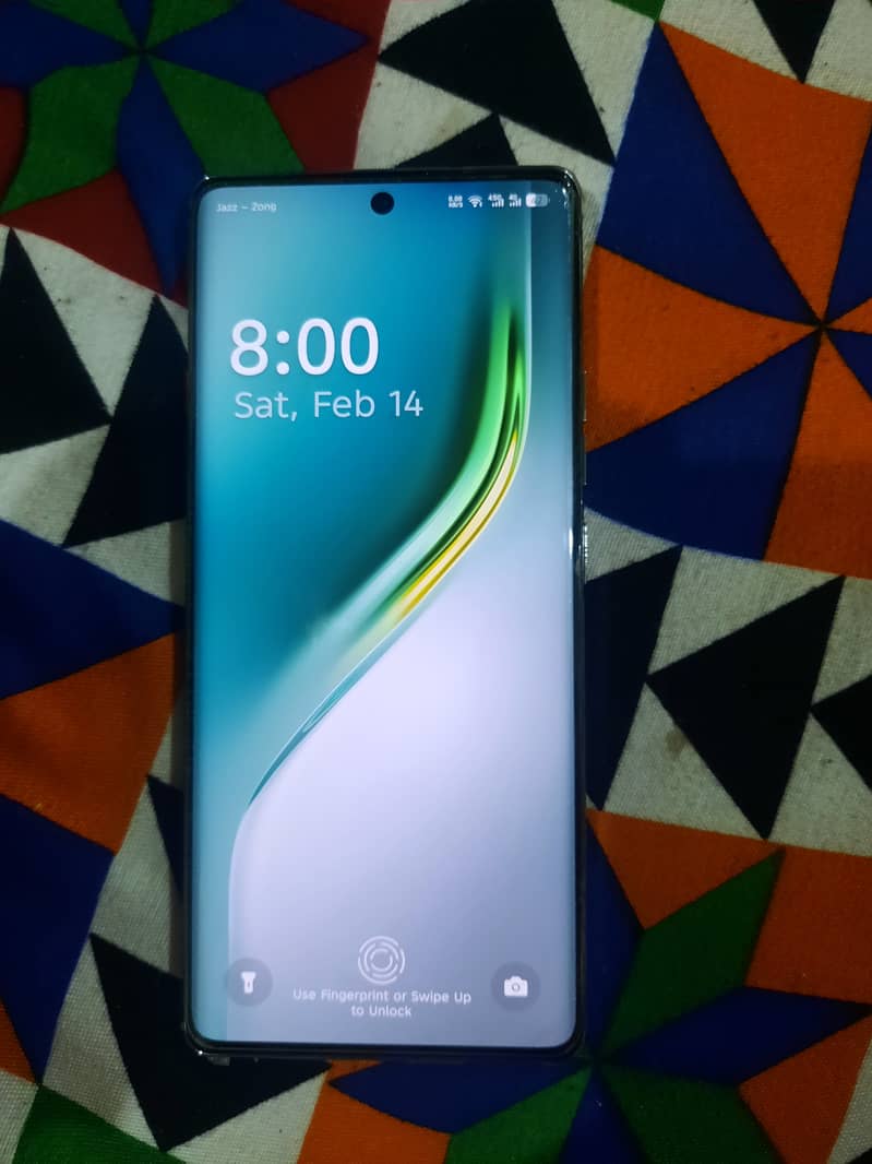 Tecno CAMON 40 Pro 1