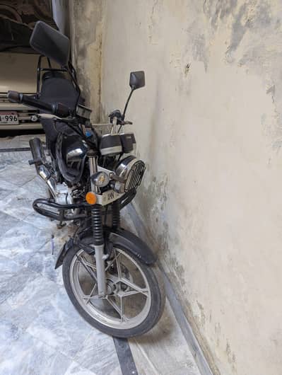 Suzuki 150SE good condition All Punjab number