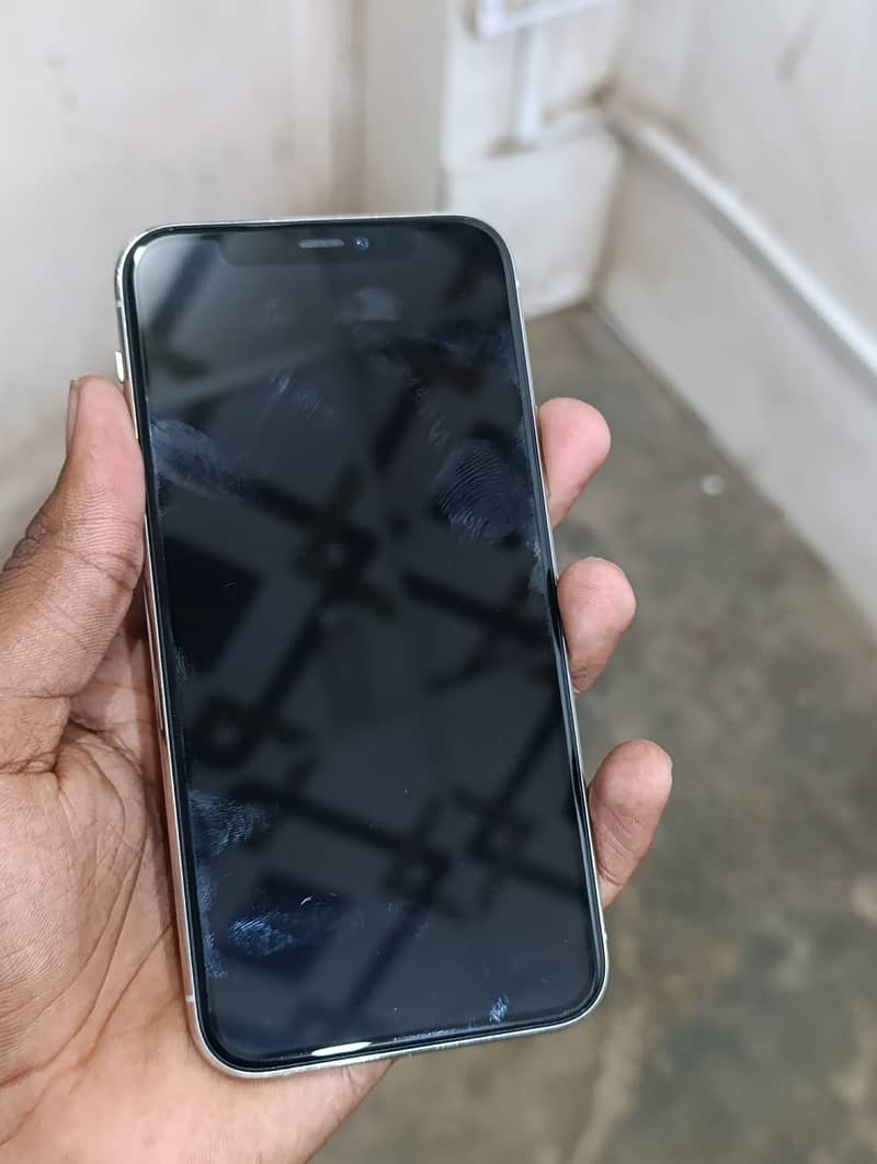 Iphone 11 pro 6