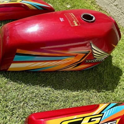 honda  125 genuine  fuel tank  and  set cover  sticker 2026