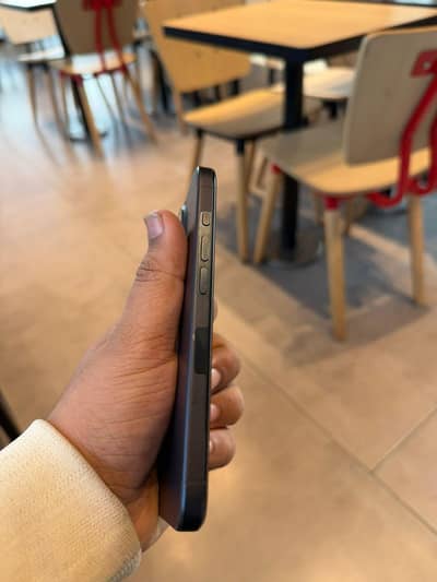 only sirious byer contect 15 pro