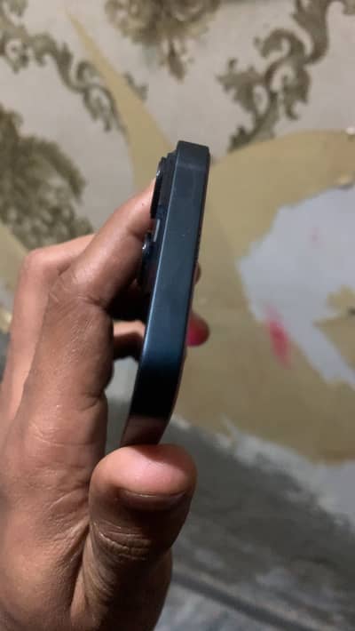 I phone 14 non pta jv blue color