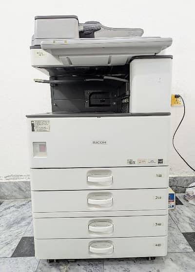 RICOH 3352 - Black Photocopier
