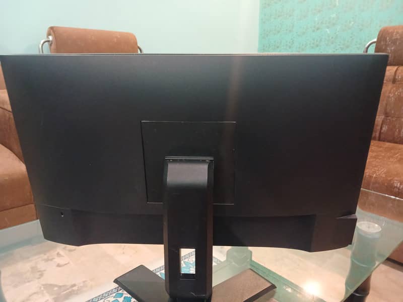 computer full ; Gaming PC 4