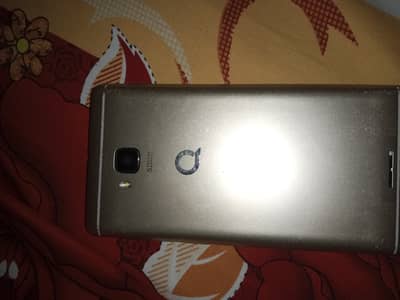 QMobile i8i Pro