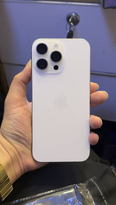 iPhone 16 Pro Max 256gb Bypass 10/10 Brand New Condition