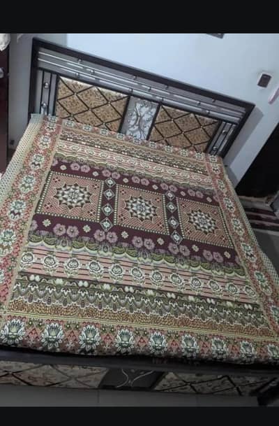 King Size Iron Bed Without Matress  urgent sale