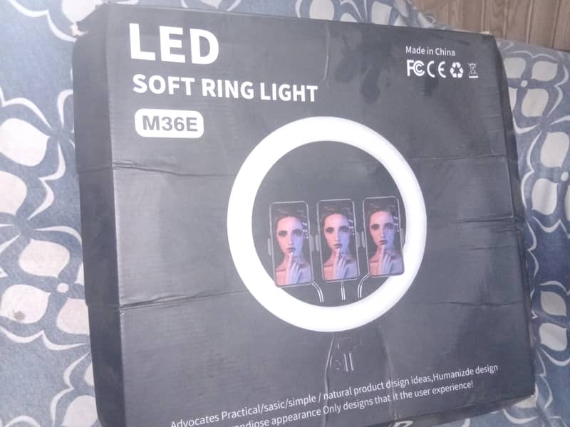 full size ringlight 0