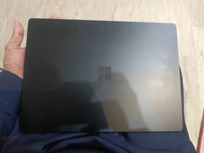 Microsoft Surface 1979 laptop 4 i7 11th generation 32 GB ram 1tb ssd
