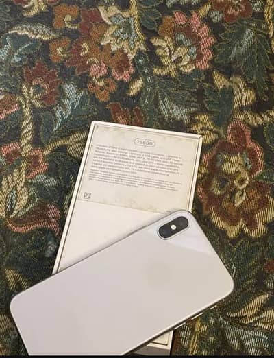 IPhone x256gb pta approved