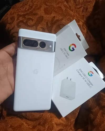 Google Pixel 7 Pro. PTA Approved Complete Box 12/256 Urgent Sale