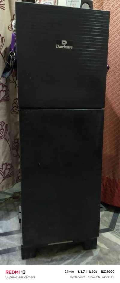 Dawlance Refrigerator. Model# 9150 LFDS   (9 Cubic feet)