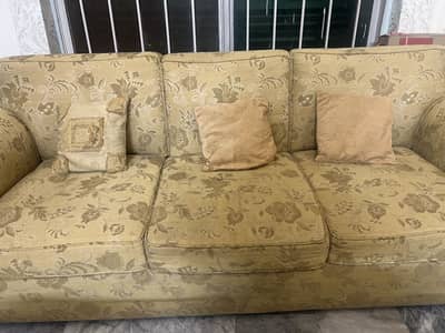 7 Seater Sofa Set in best condition at DHA Phase - 1, Islamabad