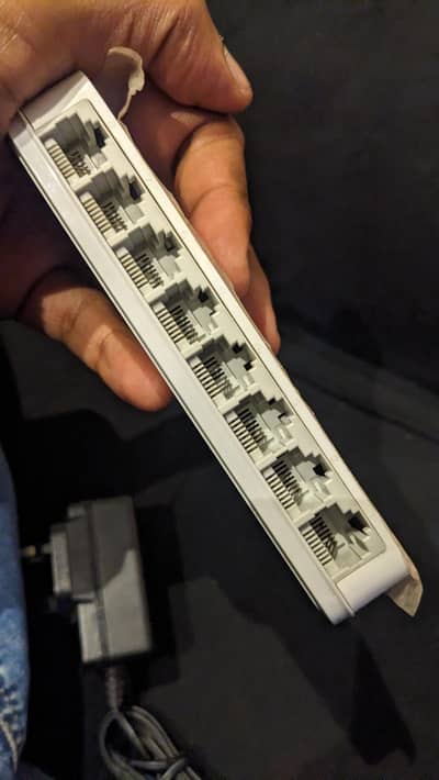 D-Link 8-Port Brand New