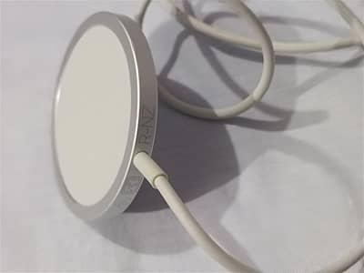 Apple MagSafe Charger