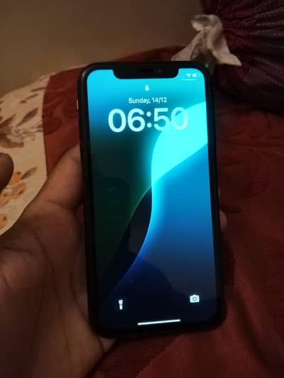 Iphone XR Factory Unlock