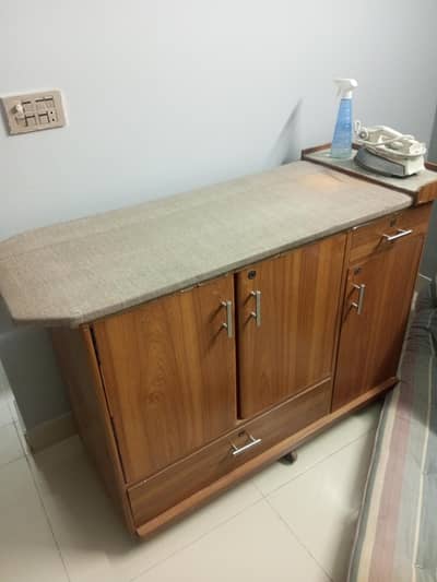 Iron Stand with big capacity