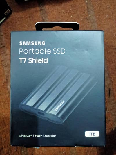 Samsung portable SSD T7 shield 1TB