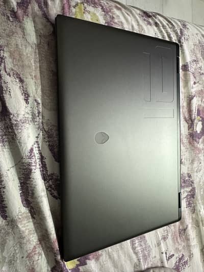 Alienware M16 R2,Intel Core Ultra 7-155H,16GB,1TB,16”QhdRTX4070 Laptop