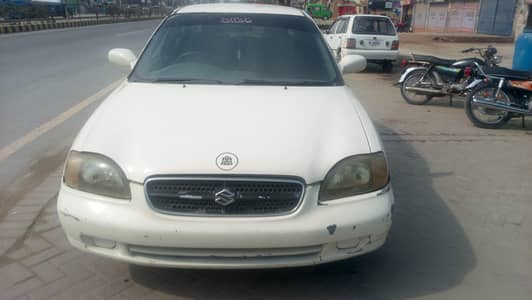 Suzuki baleno 2004model just get and enjoy for family use