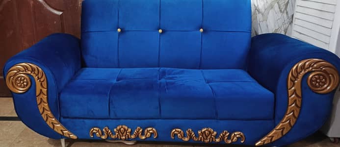 6 seaters sofa set lush condition for sale