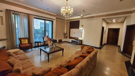 1 Kanal Owner Build Beautiful Out Good House For Sale DHA Phase 5