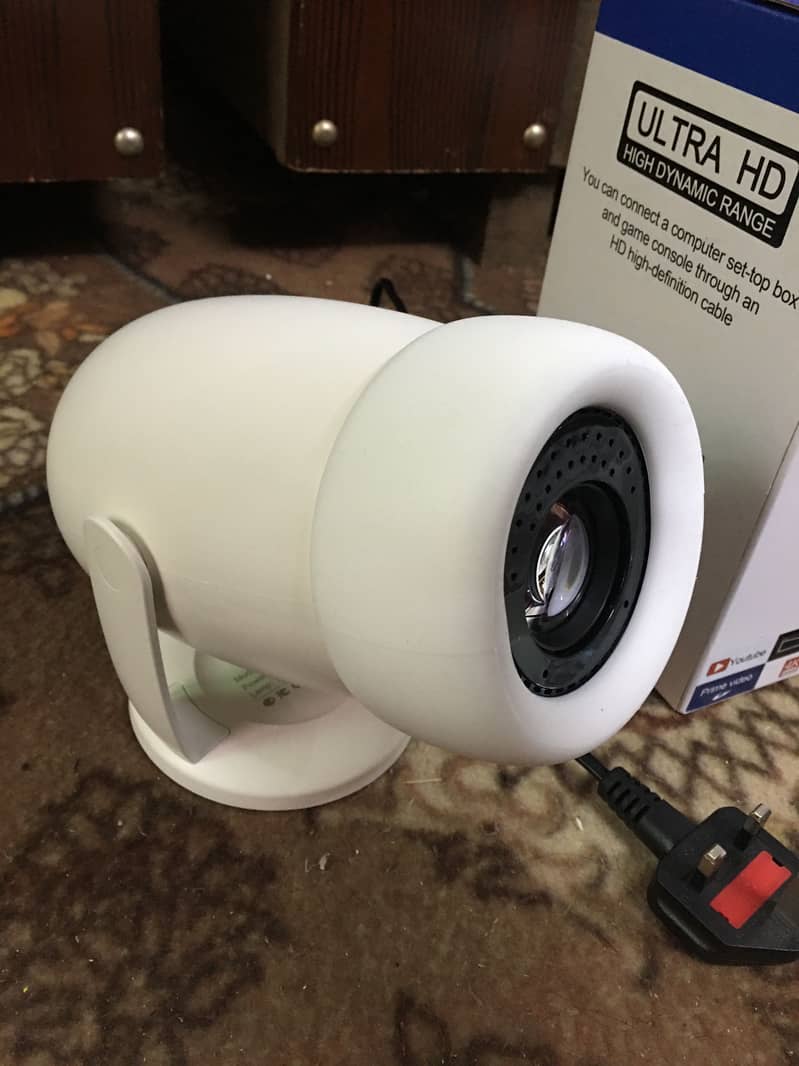 Android projector | portable projector | smart projector 9