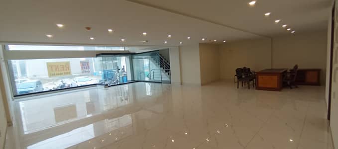 8 Marla Brand New Complete Plaza Available for Rent