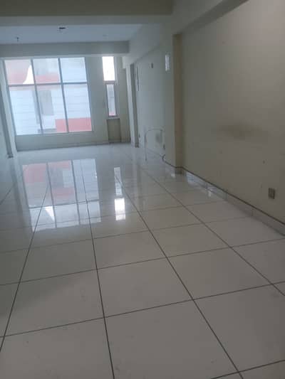 Office for rent 600 sq feet DHA phase 5 badar commercial Karachi
