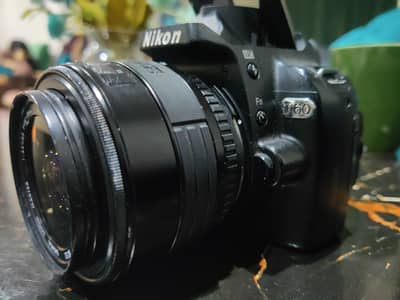 nikon d60 dslr camera with 35-70mm manual lens