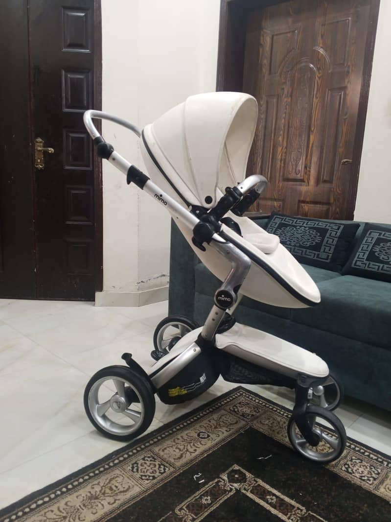 stroller+ carry cot 2