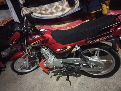 Suzuki 110. one hand use. . urgent sale full and final price