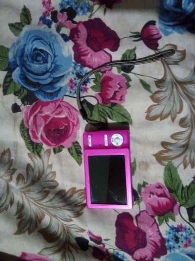 Sanyo VPC-S1415 14MP Digital Camera with 5x Optical Zoom