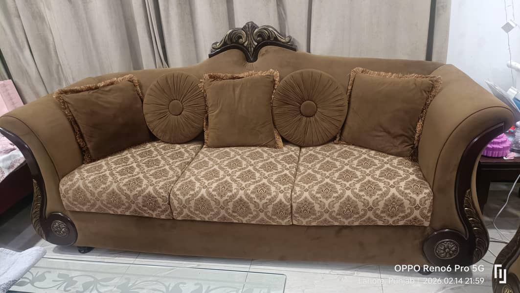 6 seter sofa set 0