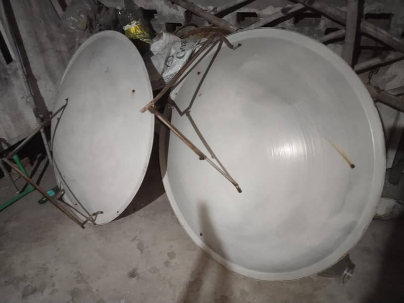 4 ft dish 0