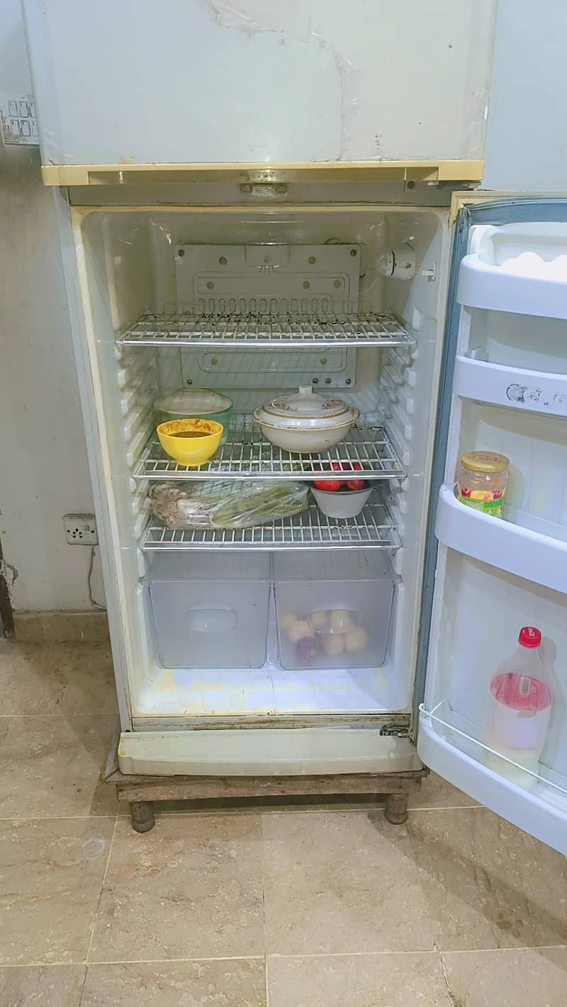 Refrigerator 3