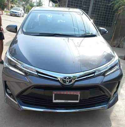 Grandy 2023 blk interior b2b