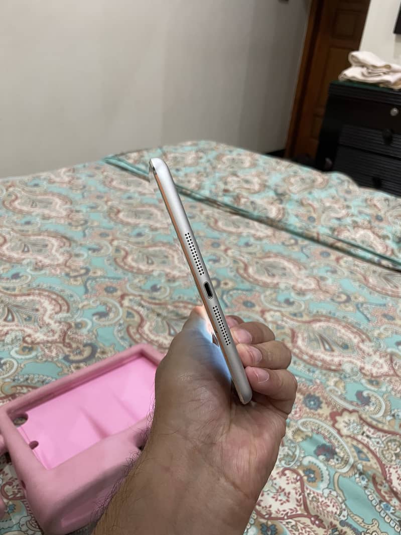 Ipad Mini 2 9/10 3