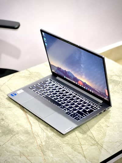 Lenovo Corei7 13th generation laptop 